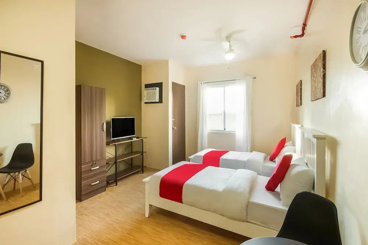 Room 3 of 15