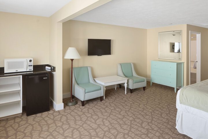 Room 37 of 106