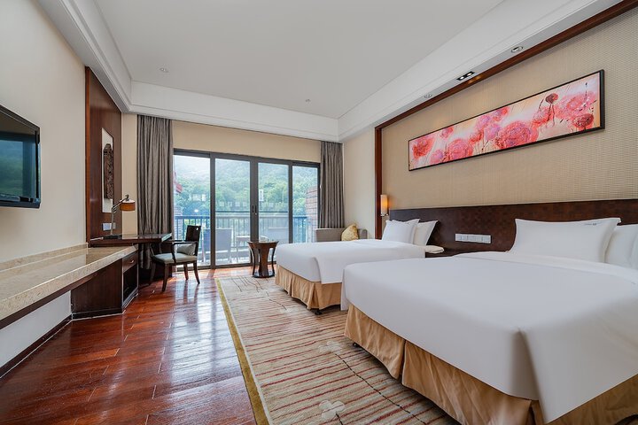 Room 26 of 135