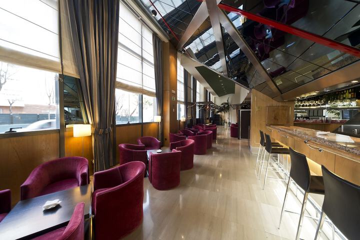 Hotel Interior 4 of 28