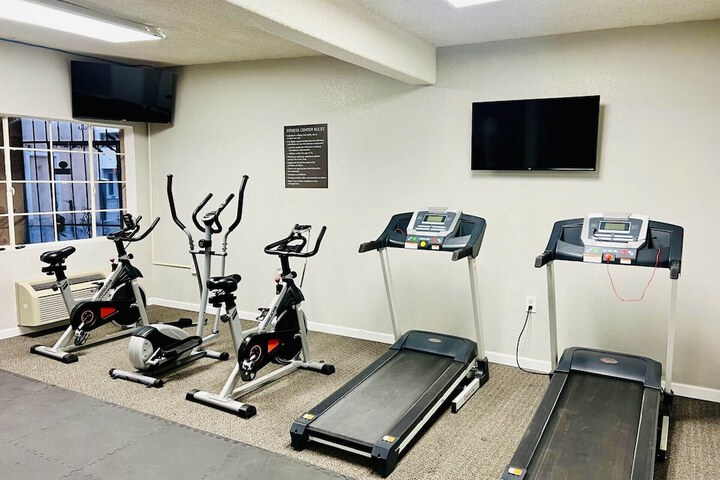 Health and Fitness 24 of 30