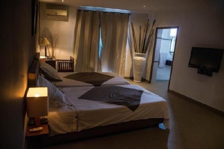Room 10 of 81