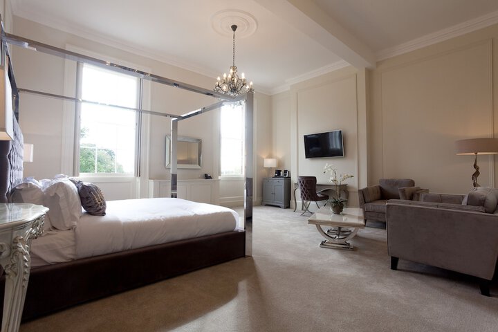 Room 15 of 39
