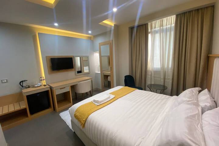 Room 3 of 30