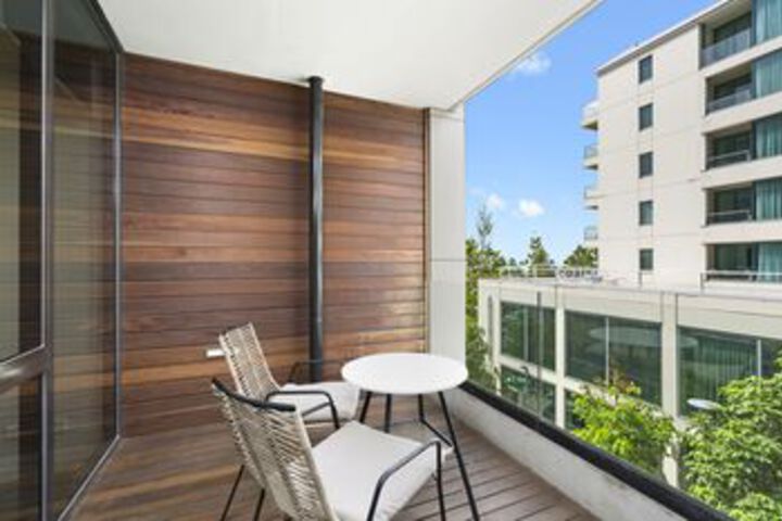 Terrace/Patio 2 of 10