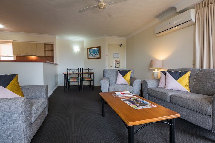 Room 17 of 52