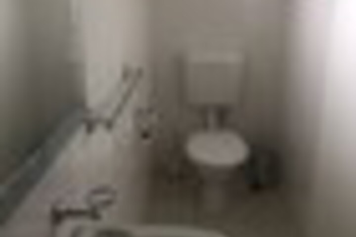 Room 68 of 123