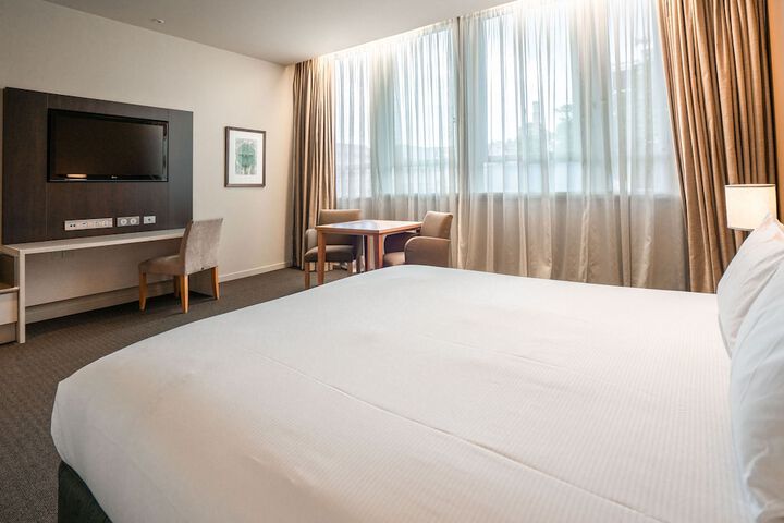Room 5 of 44
