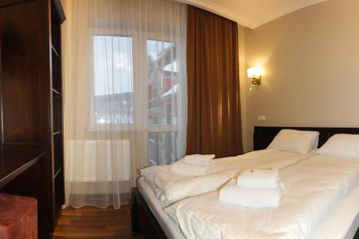 Room 15 of 63