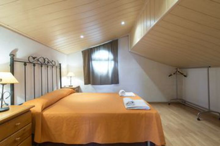 Room 10 of 39