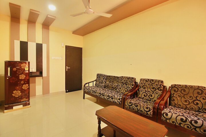 Room 12 of 23