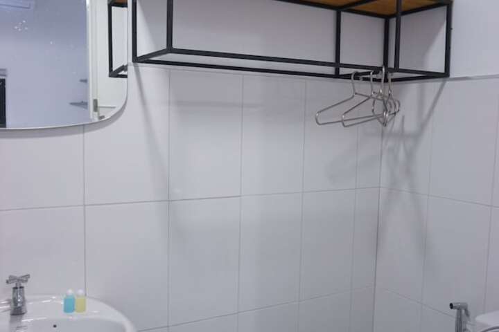 Room 35 of 62