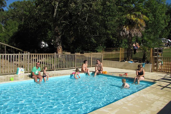 Pool 43 of 72