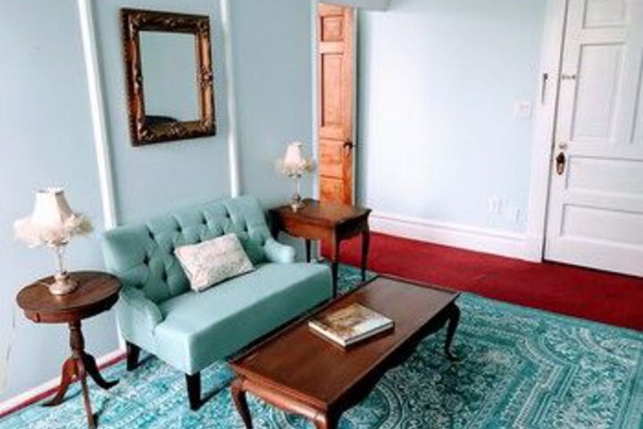 Room 30 of 49