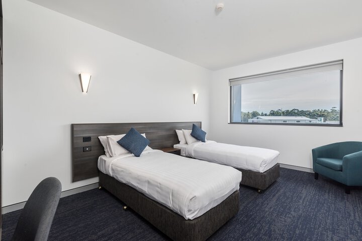 Room 8 of 35