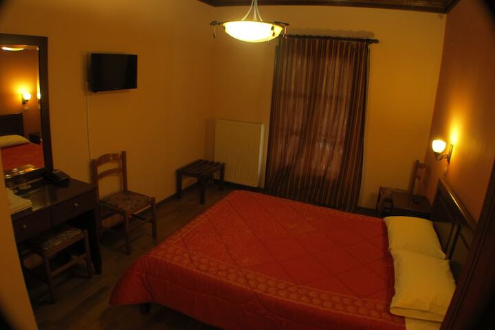 Room 6 of 46
