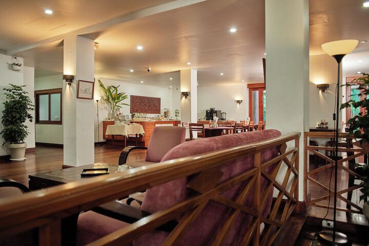 Hotel Interior 6 of 106