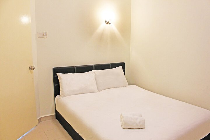 Room 11 of 41