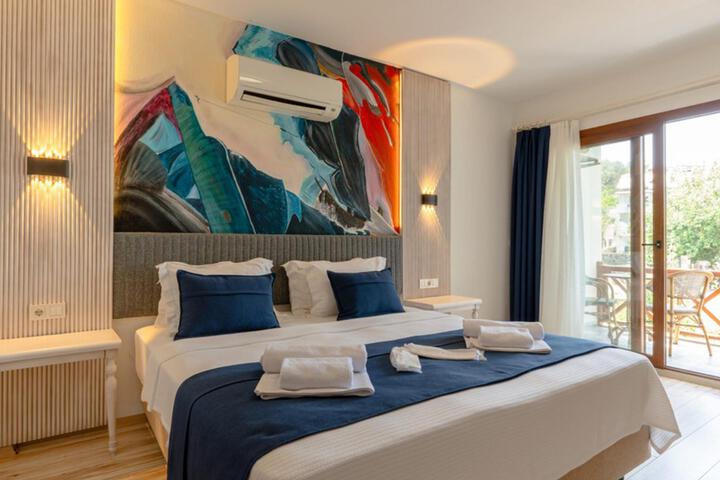 Room 10 of 49