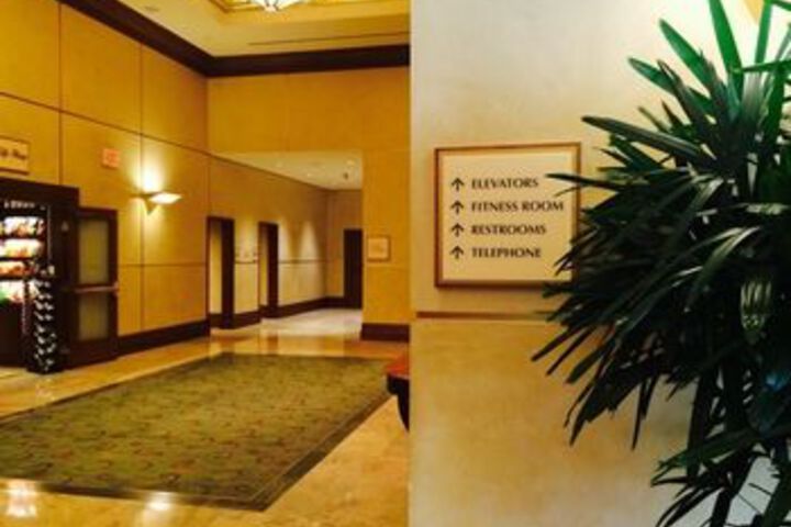 Hotel 32 of 164