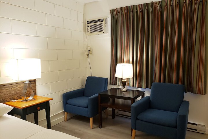 Room 17 of 81
