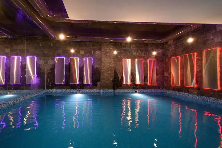 Pool 66 of 181
