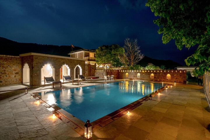 Pool 22 of 51