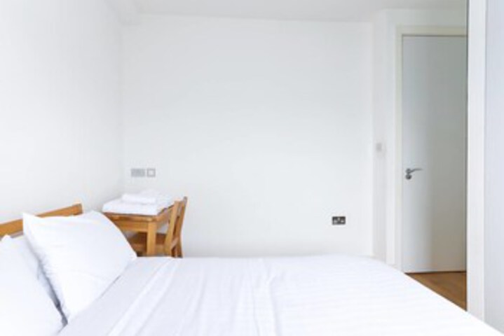Room 19 of 35