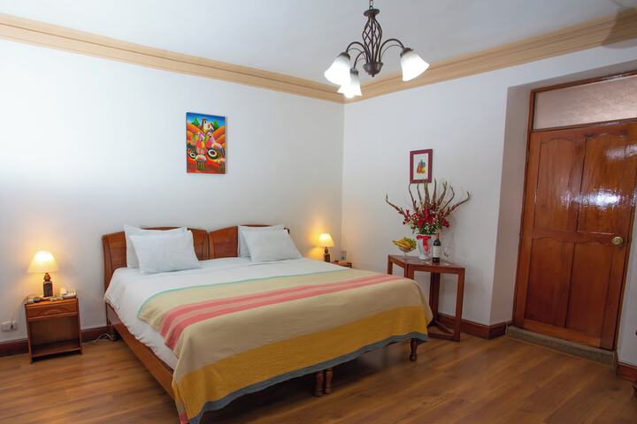 Room 20 of 33