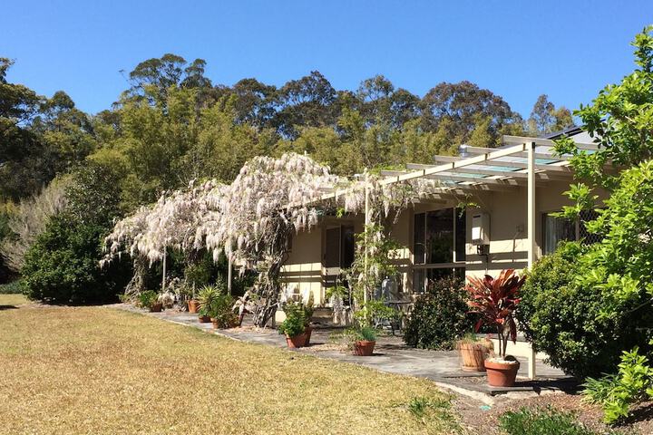 Property Grounds 18 of 21