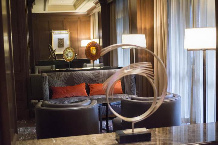 Hotel Lobby