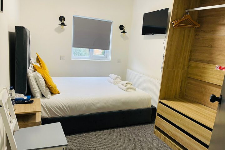 Room 44 of 129