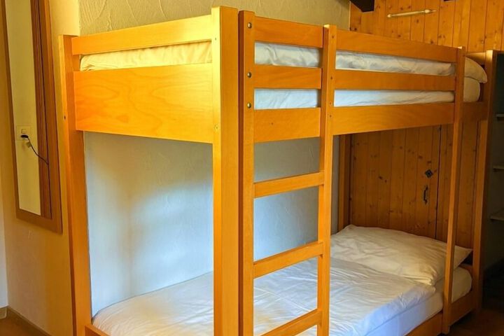 Room 22 of 62