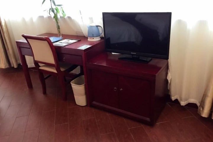 Room 20 of 35
