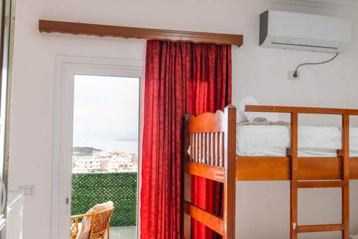 Room 21 of 55