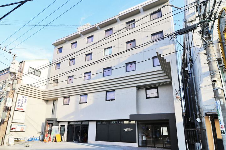 Hotel 96 of 112
