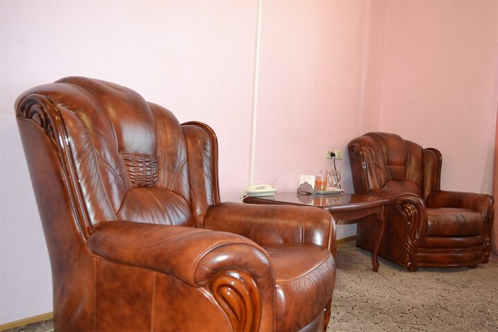Room 7 of 37