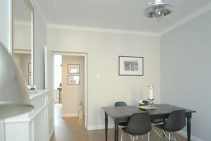 Room 13 of 20