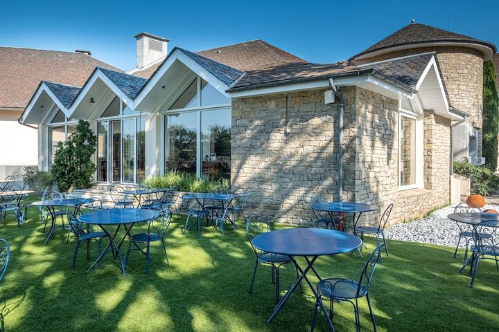 Terrace/Patio 144 of 154