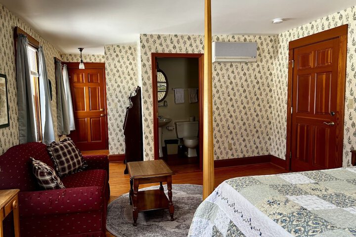 Room 45 of 72