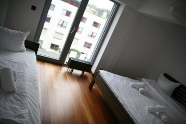 Room 173 of 275