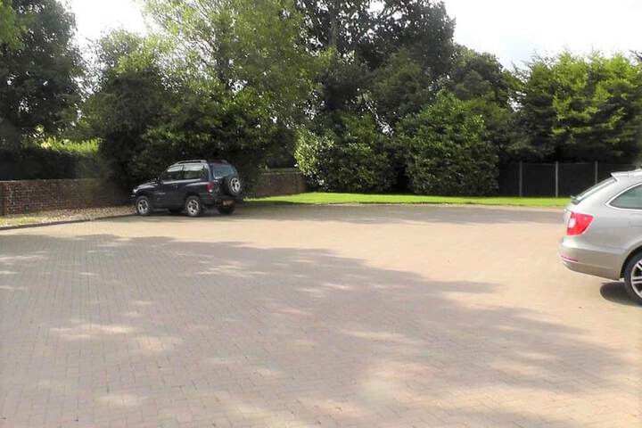 Property Grounds 3 of 10