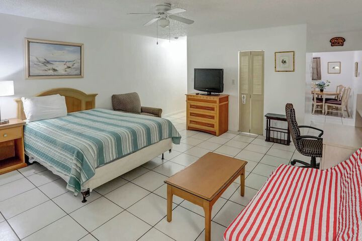 Room 5 of 57