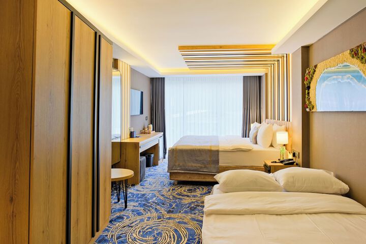 Room 31 of 80