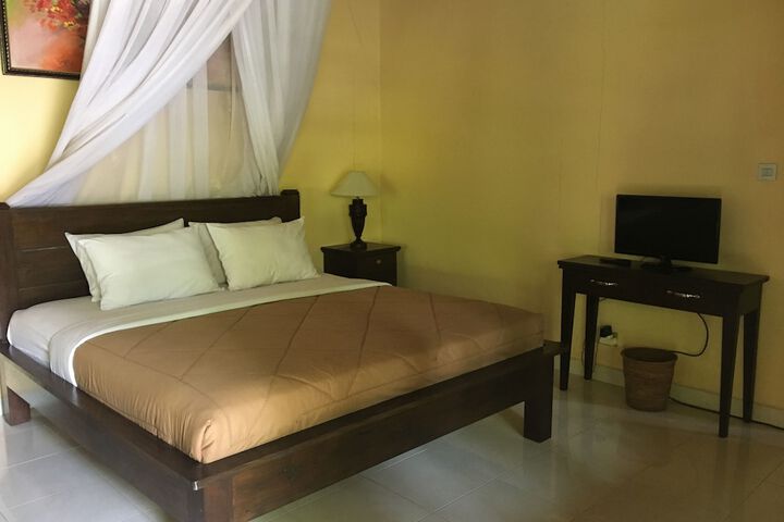 Room 12 of 79