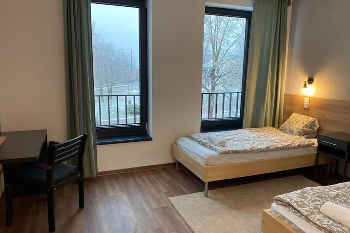 Room 25 of 62