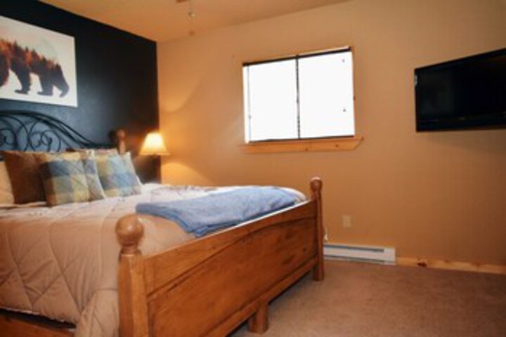Room 35 of 39