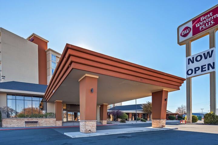 cheap hotels in sparks nv