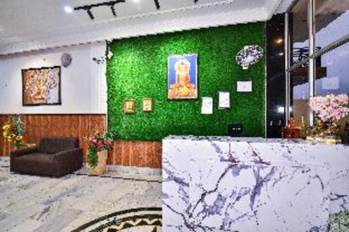 Hotel Interior 22 of 30