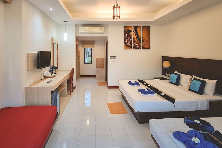 Room 36 of 142